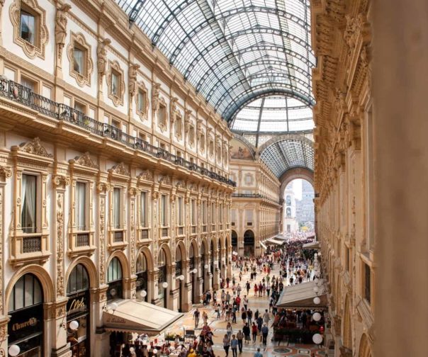 sistema di prenotazione online tour attività _ regiondo_italia_sede di Milano